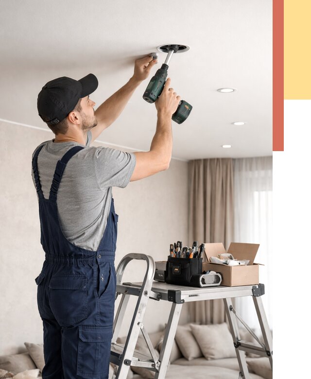 Установка и монтаж точечных светильников в натяжной потолок в Сосногорске от 1857 руб. | ОТДЕЛОЧНИК-Сно